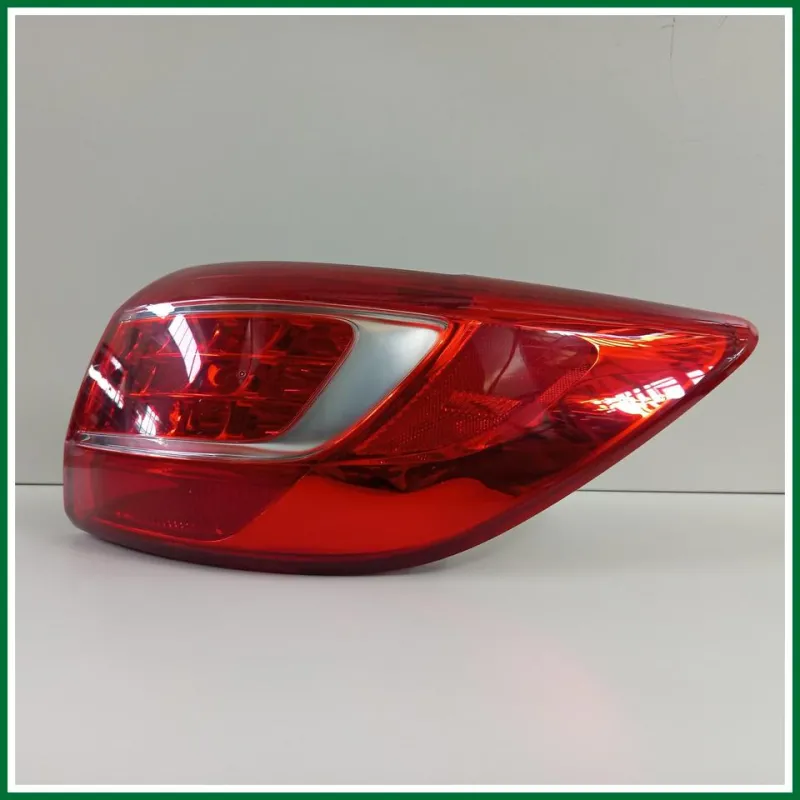 FANALE POSTERIORE ESTERNO DX KIA SPORTAGE (2010-2015) RESTYLING